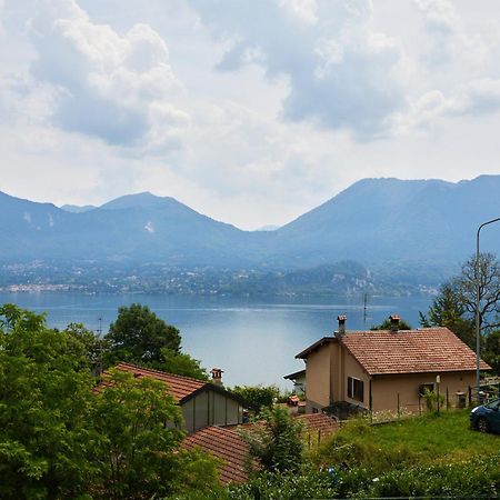 Villa Di Paese - Splendida Vista Lago Maggiore Oggebio Exterior photo